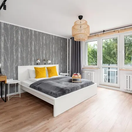 Green View Apartment With Balcony Winogrady By Noclegi Renters Poznan Exterior photo